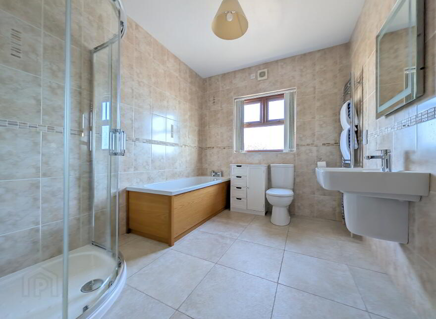 Mourne Country House, 32 Dougans Road, Kilkeel, BT34 4HN