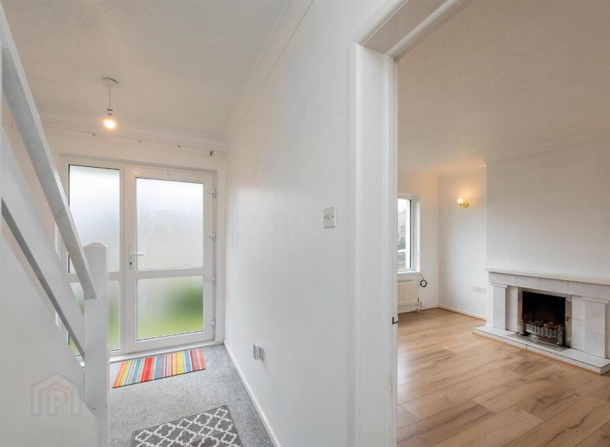 8 Kensington Avenue, Banbridge, BT32 4JH