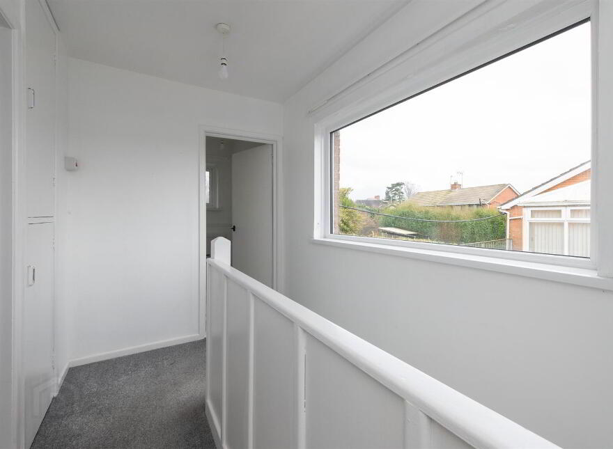 8 Kensington Avenue, Banbridge, BT32 4JH