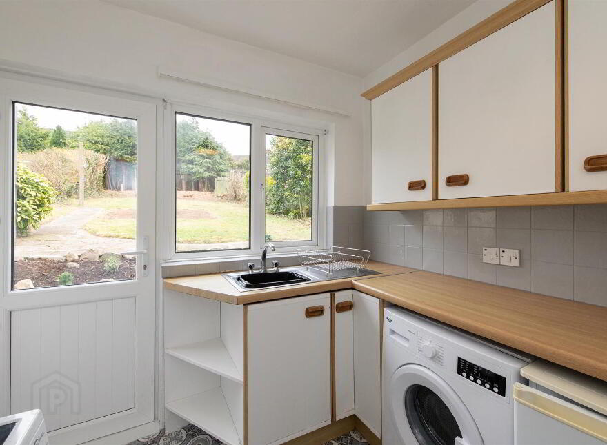 8 Kensington Avenue, Banbridge, BT32 4JH