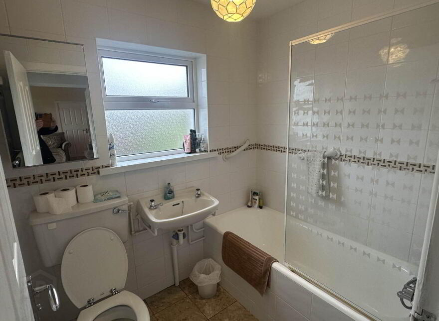 Chalet, 1 The Fort, Greencastle, F93E128