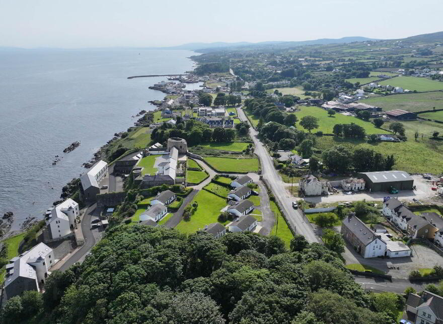 Chalet, 1 The Fort, Greencastle, F93E128
