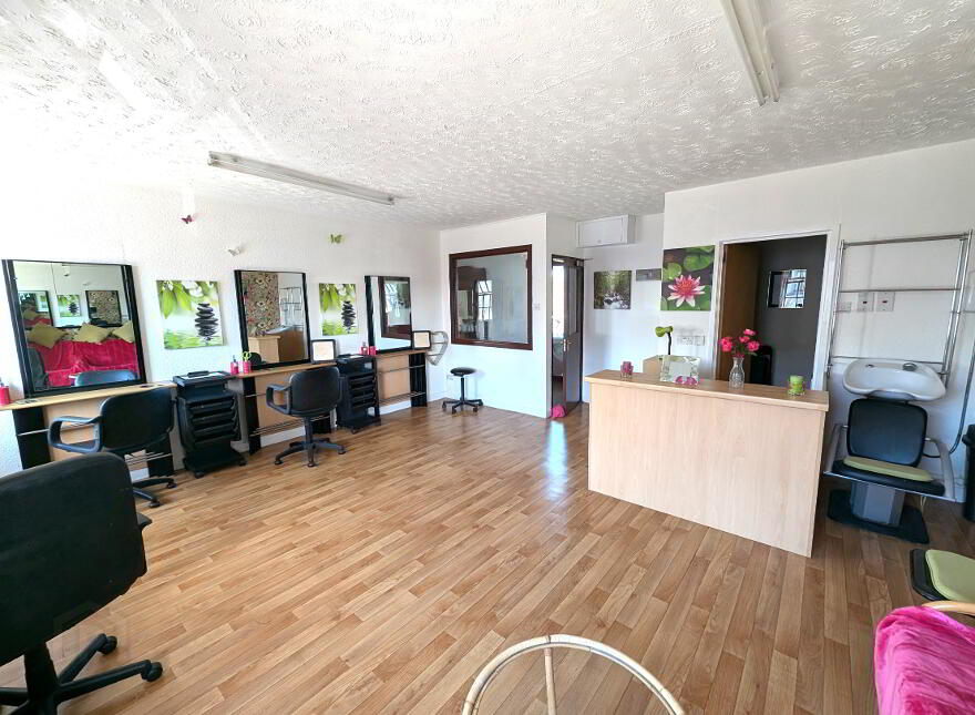 88-90 Main Street, Markethill, BT60 1PL