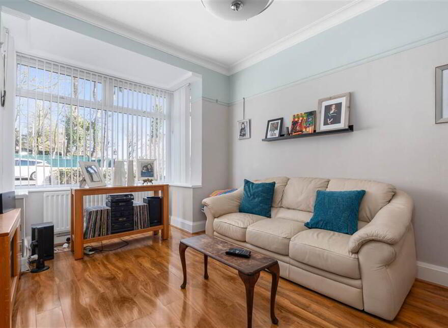 136 Ballymoney Road, Ballymena, BT43 5BZ