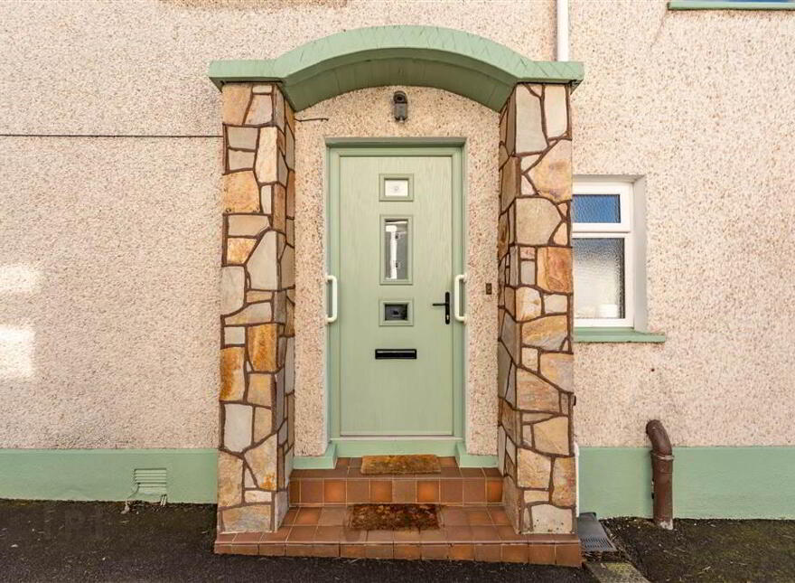 136 Ballymoney Road, Ballymena, BT43 5BZ