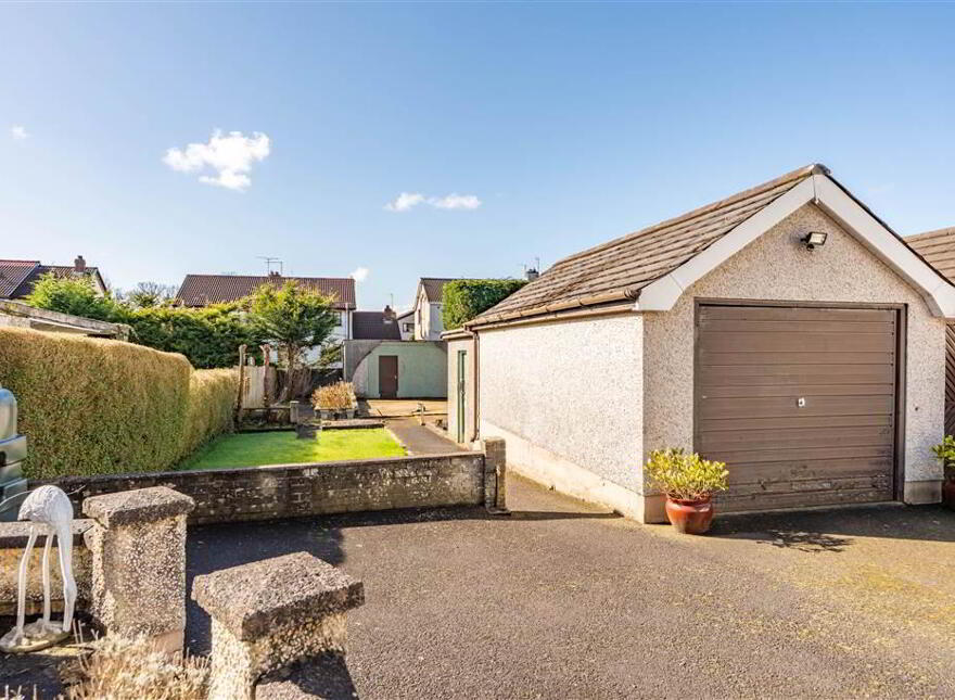 136 Ballymoney Road, Ballymena, BT43 5BZ