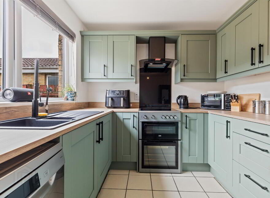 166 Mill Street, Newtownards, BT23 4LN