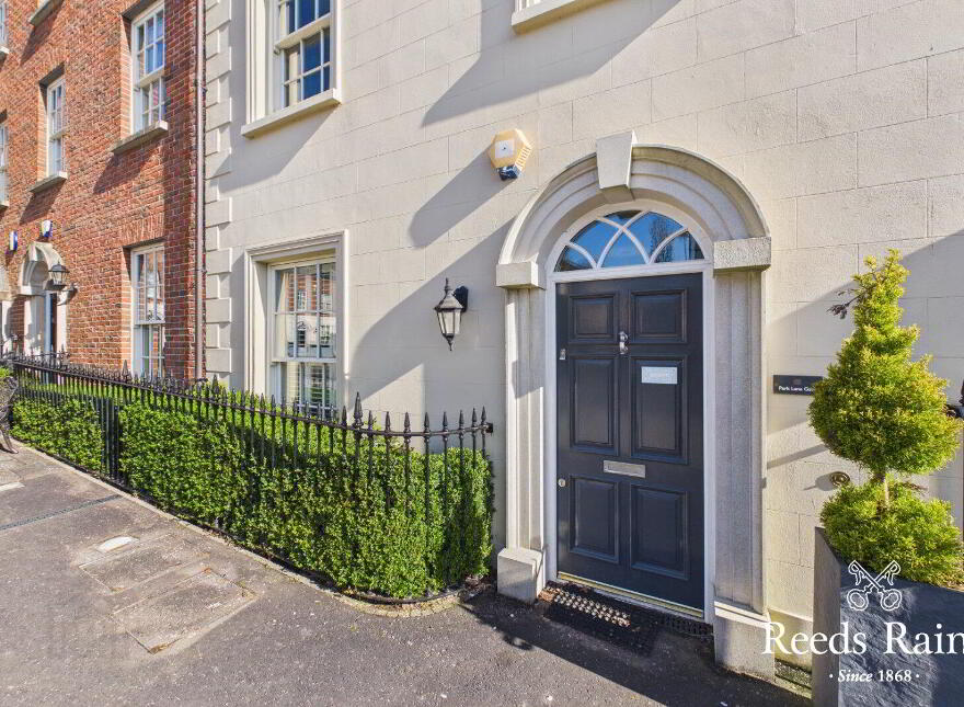 12 Park Lane Gate, Hillsborough, BT26 6FT
