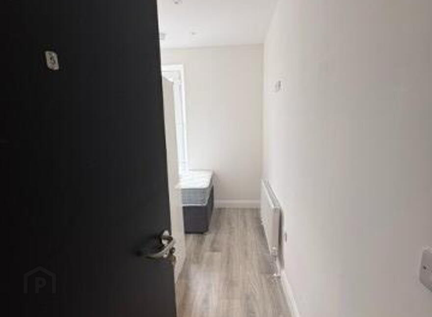 85 Eglinton Street, Student Let 26/27, Portrush, BT56 8DX
