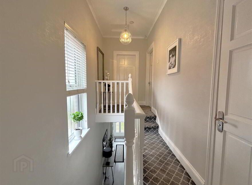 559 Oldpark Road, Belfast, BT14 6QW