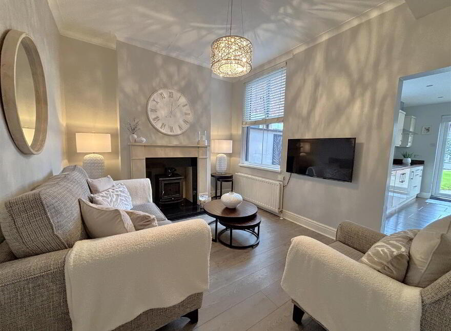559 Oldpark Road, Belfast, BT14 6QW