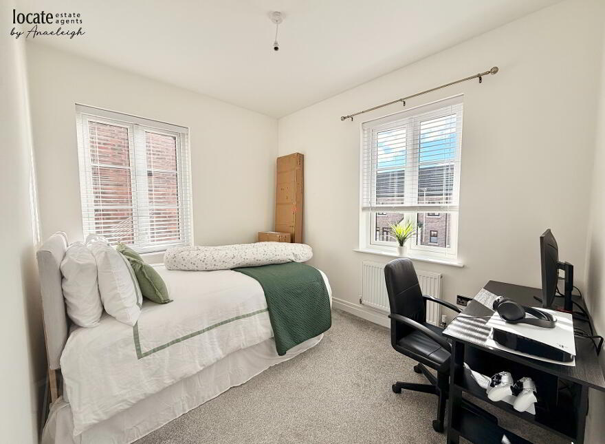 174 Beech Hill View, Waterside, Derry, BT47 3GF