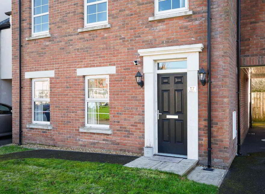 17 Ilford Park, Crossnacreevy, Belfast, BT6 9SG