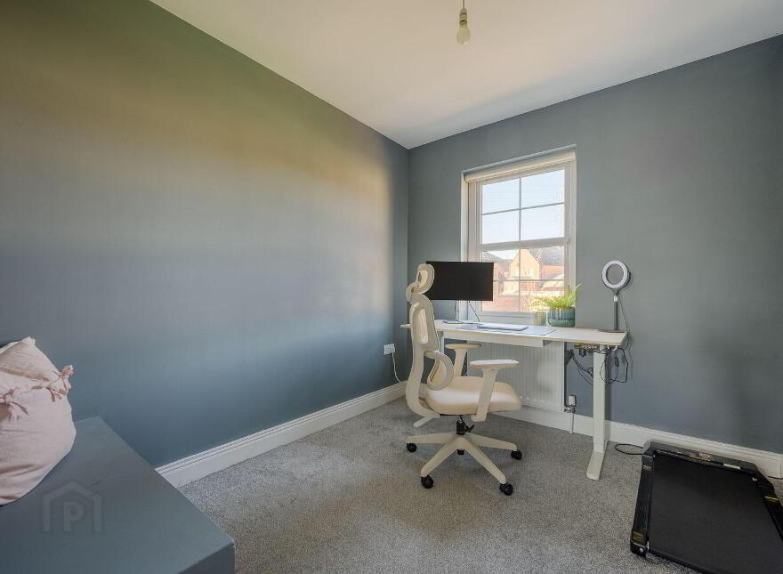 17 Ilford Park, Crossnacreevy, Belfast, BT6 9SG