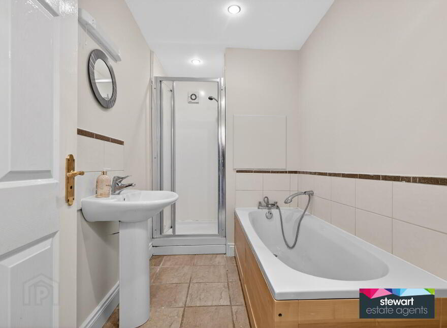 59 Glebe Park, Moira, BT67 0TF