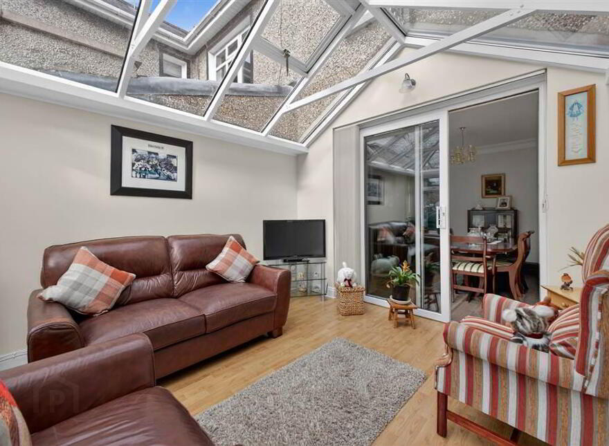 38 Hillsborough Road, Lisburn, BT28 1AQ
