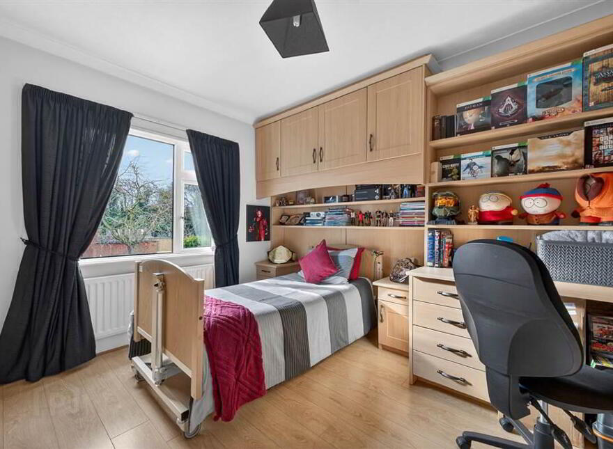 38 Hillsborough Road, Lisburn, BT28 1AQ