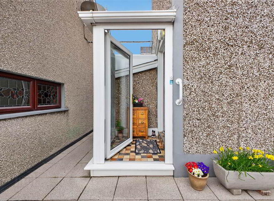 38 Hillsborough Road, Lisburn, BT28 1AQ