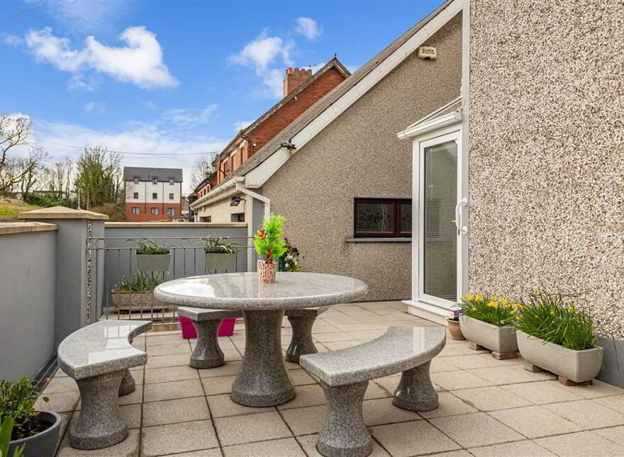 38 Hillsborough Road, Lisburn, BT28 1AQ