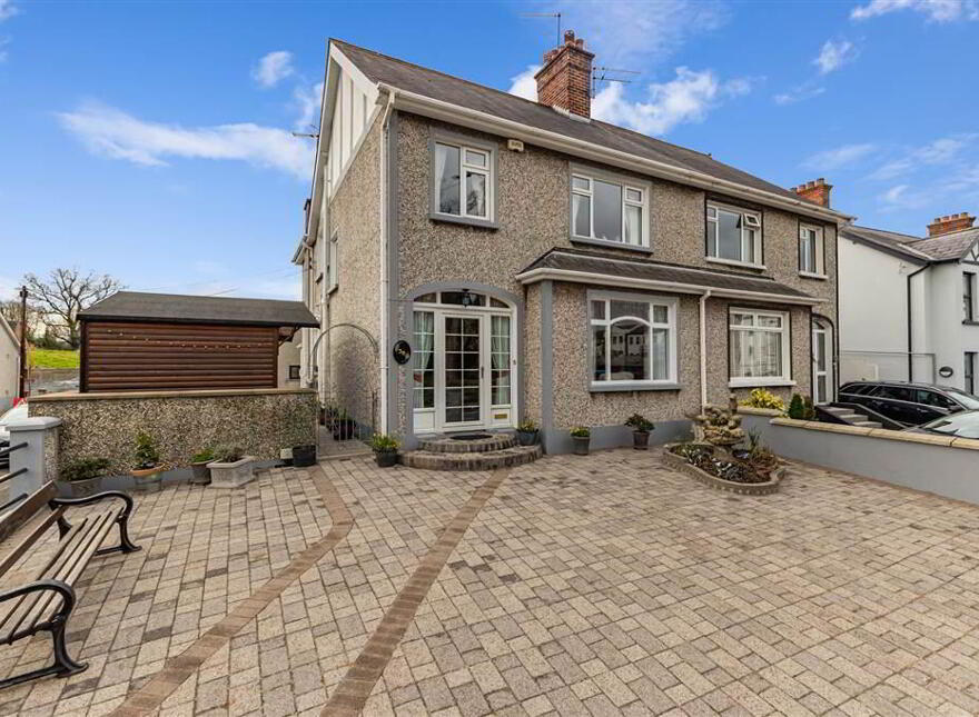 38 Hillsborough Road, Lisburn, BT28 1AQ