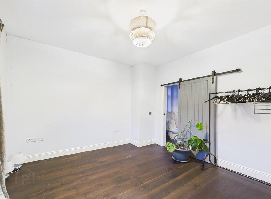 15 Breton Court, Lisburn, BT28 3ZG