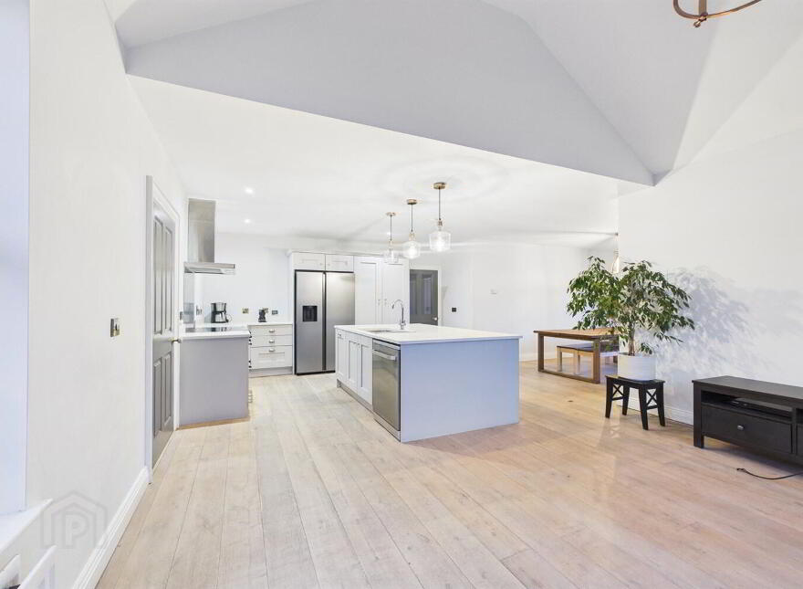 15 Breton Court, Lisburn, BT28 3ZG