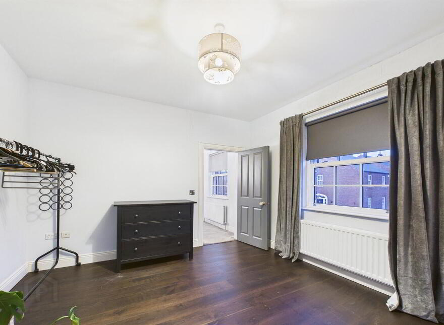 15 Breton Court, Lisburn, BT28 3ZG