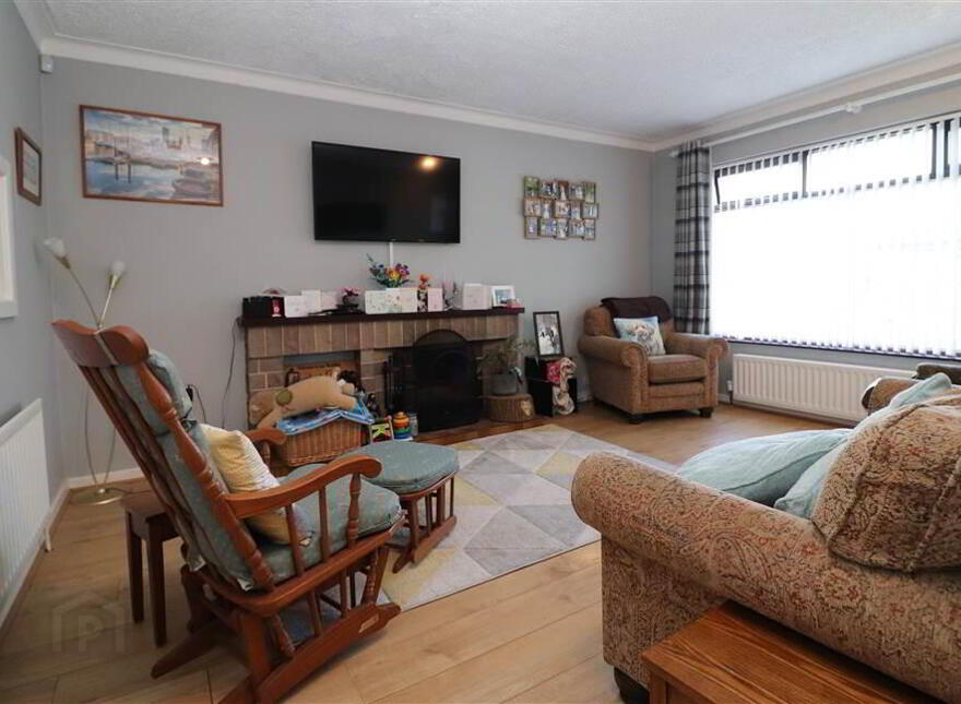 15 Lansdowne Park, Largymore Link, Lisburn, BT27 5DJ