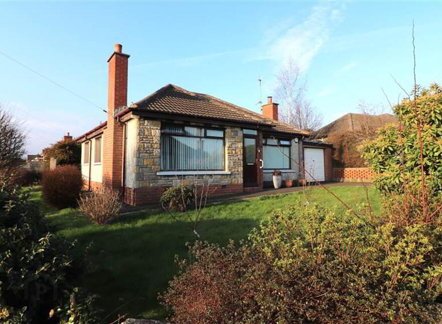 15 Lansdowne Park, Largymore Link, Lisburn, BT27 5DJ