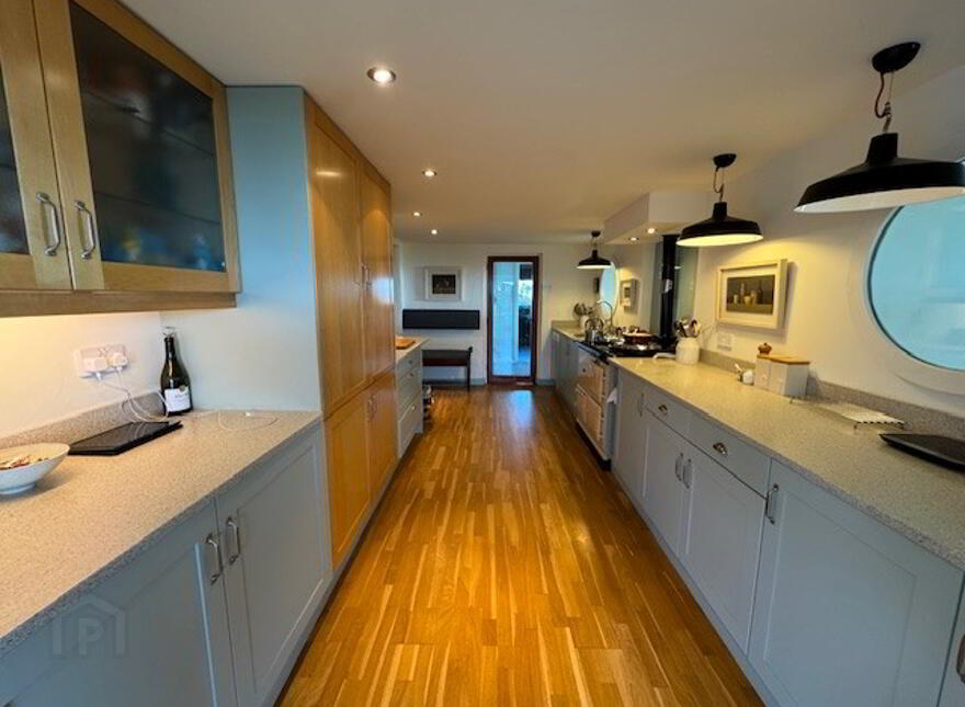 Vine Cottage, 329 Middle Road, Islandmagee, BT40 3TG