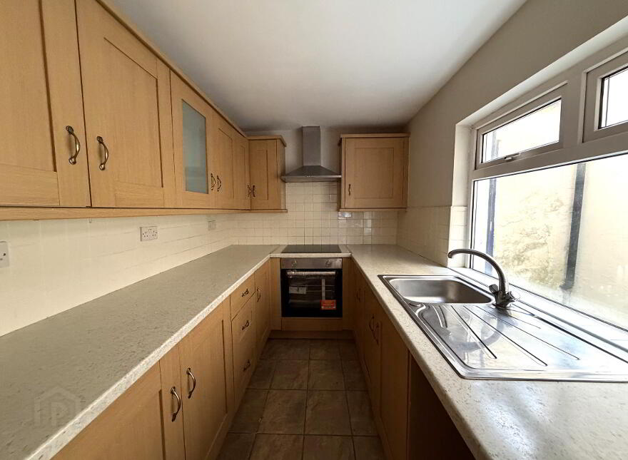 21 Ravenscroft Street, Belfast, BT5 5BE