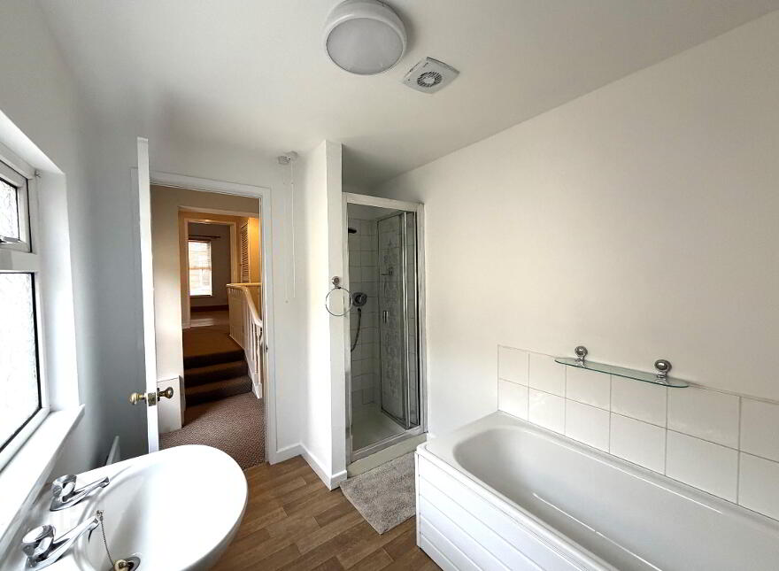 21 Ravenscroft Street, Belfast, BT5 5BE