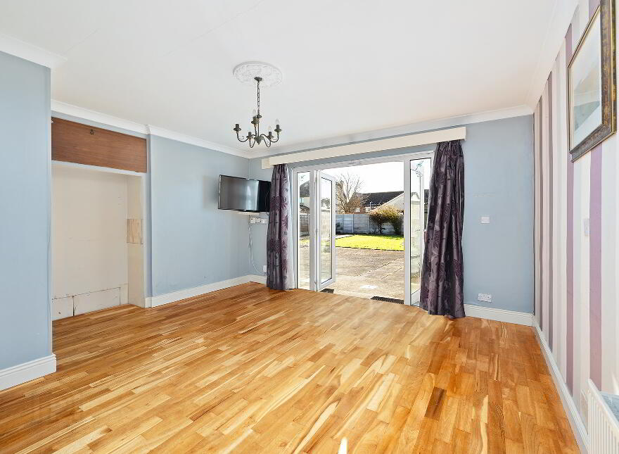 53 Dodsborough Cottages, Lucan, Dublin, K78HP68