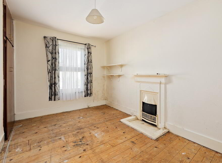 53 Dodsborough Cottages, Lucan, Dublin, K78HP68