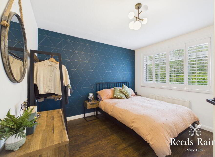 18 Breda Drive, Belfast, BT8 6JU