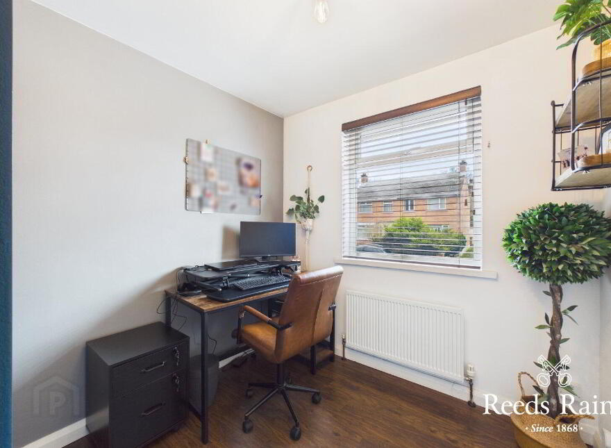 18 Breda Drive, Belfast, BT8 6JU