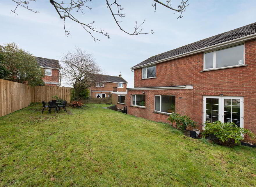 20 Rosemount Park, Jordanstown, Newtownabbey, BT37 0NL