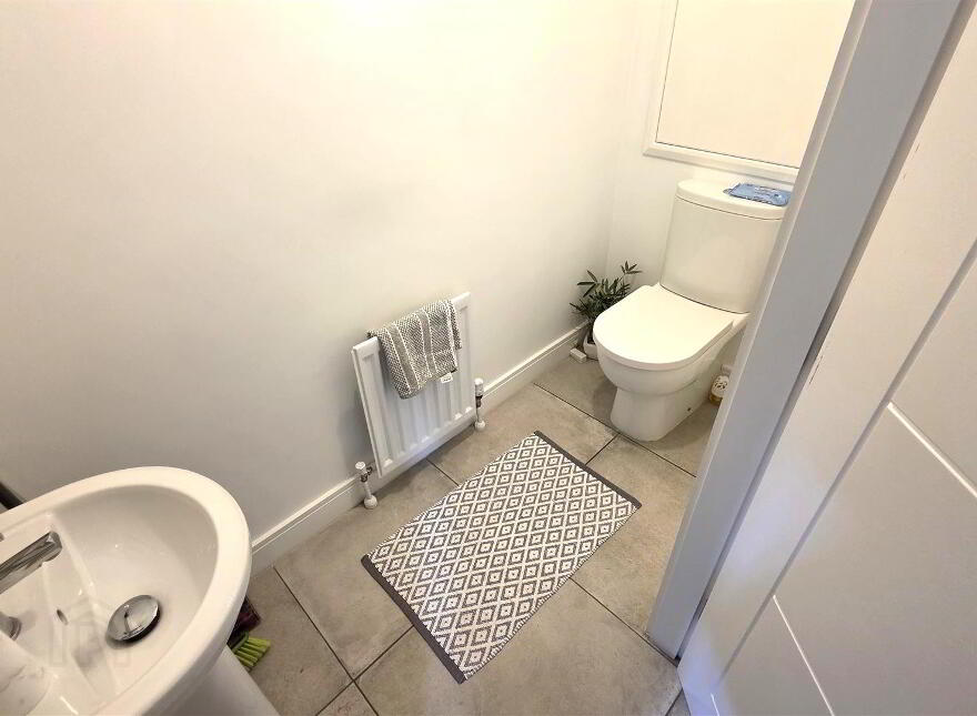 43 Belmont Hall Drive, Antrim, BT41 1FB