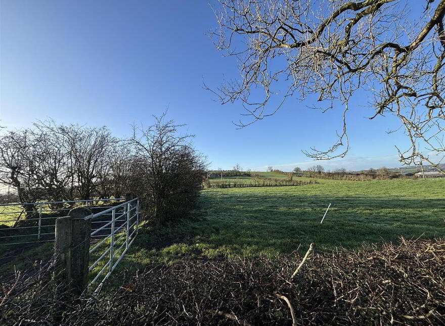 01 Tievenamara Road, Keady, BT60 3JA
