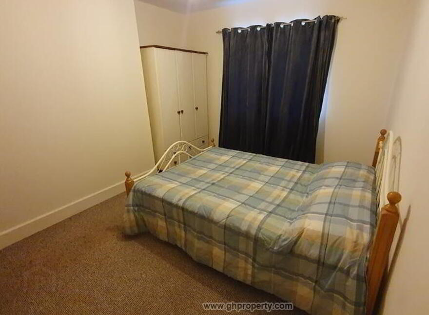 Convent Avenue, Drumshanbo, N41WP30
