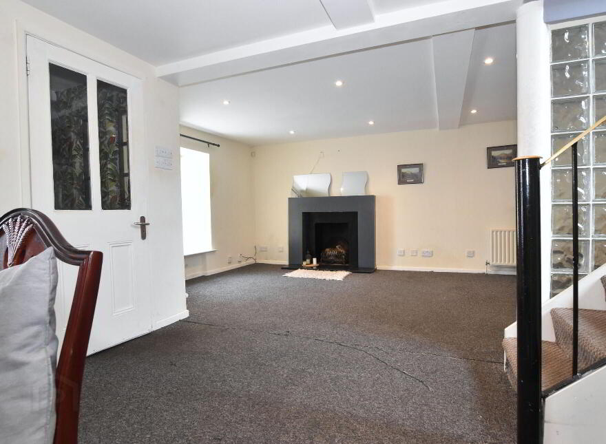 5 The Strand, Portaferry, BT22 1PE