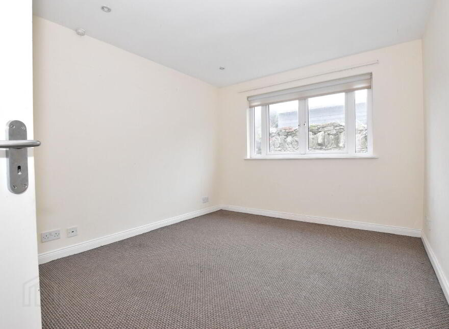 5 The Strand, Portaferry, BT22 1PE