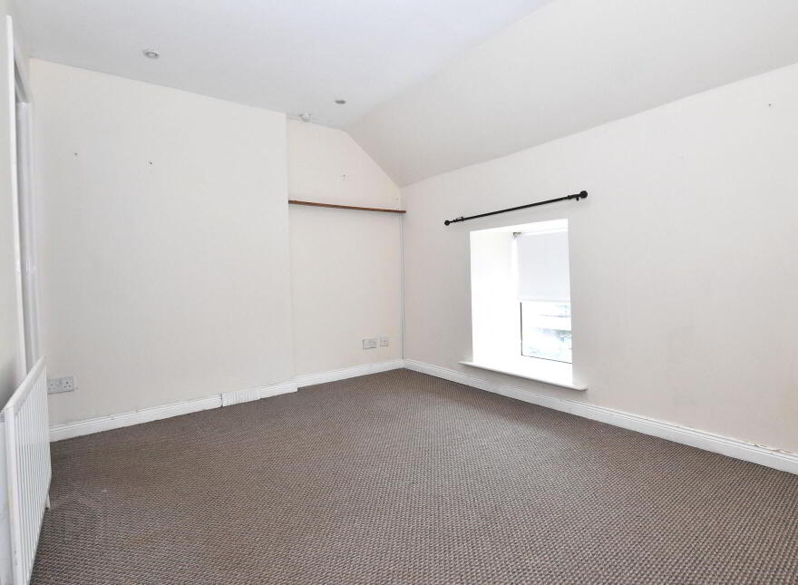 5 The Strand, Portaferry, BT22 1PE