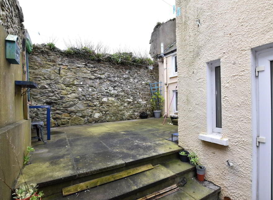 5 The Strand, Portaferry, BT22 1PE
