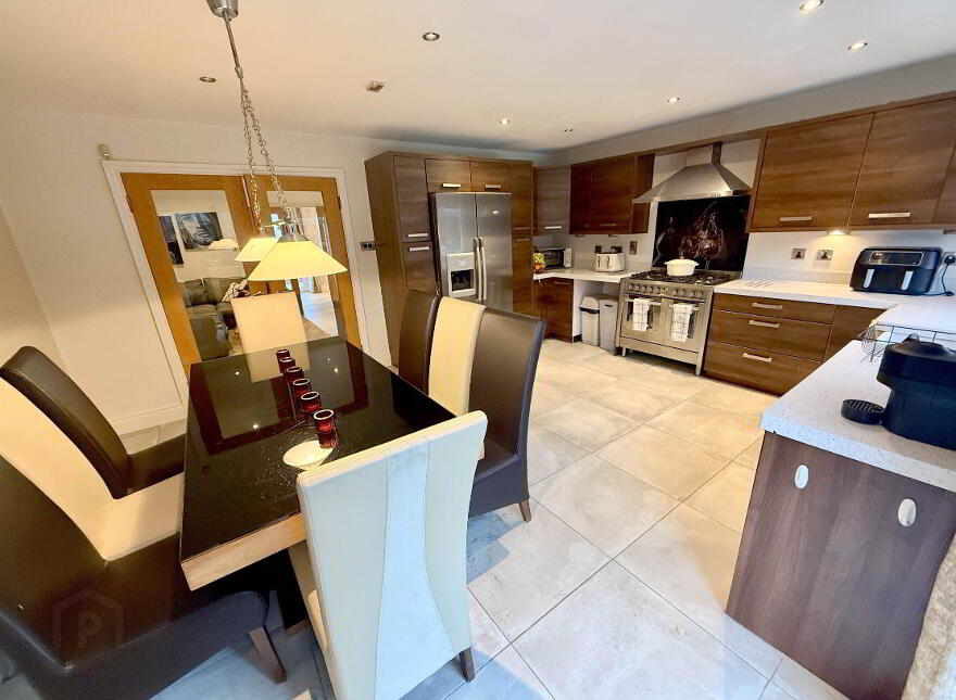 64 Clonduff Drive, Belfast, BT6 9NS