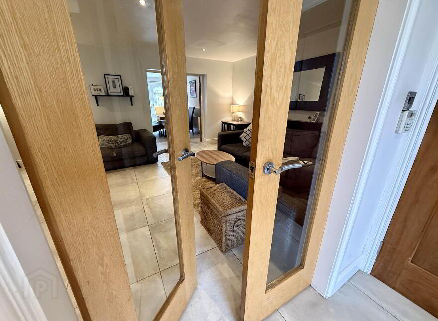 64 Clonduff Drive, Belfast, BT6 9NS