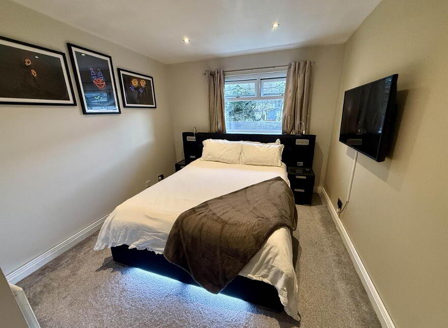 64 Clonduff Drive, Belfast, BT6 9NS