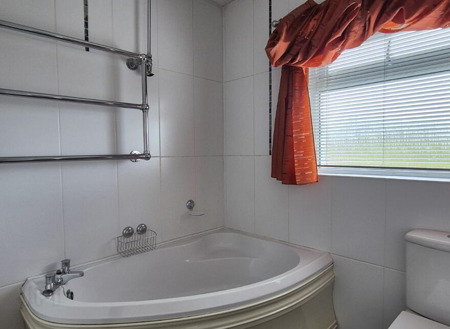 49 Manse Road, Kilkeel, BT34 4BN