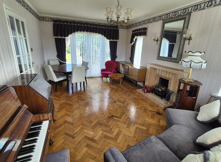 49 Manse Road, Kilkeel, BT34 4BN
