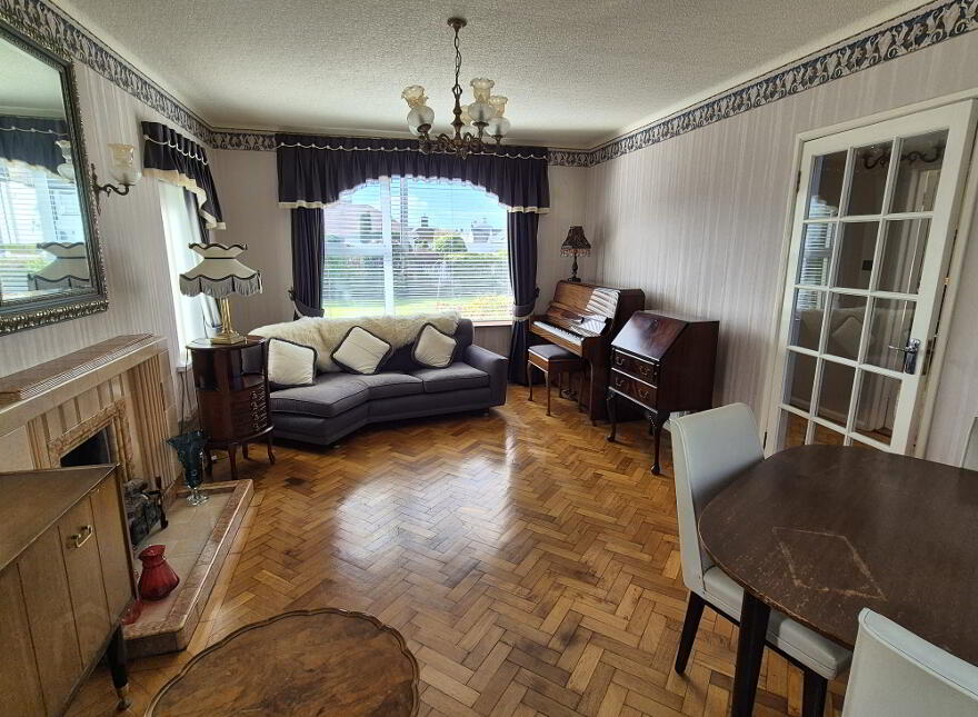 49 Manse Road, Kilkeel, BT34 4BN